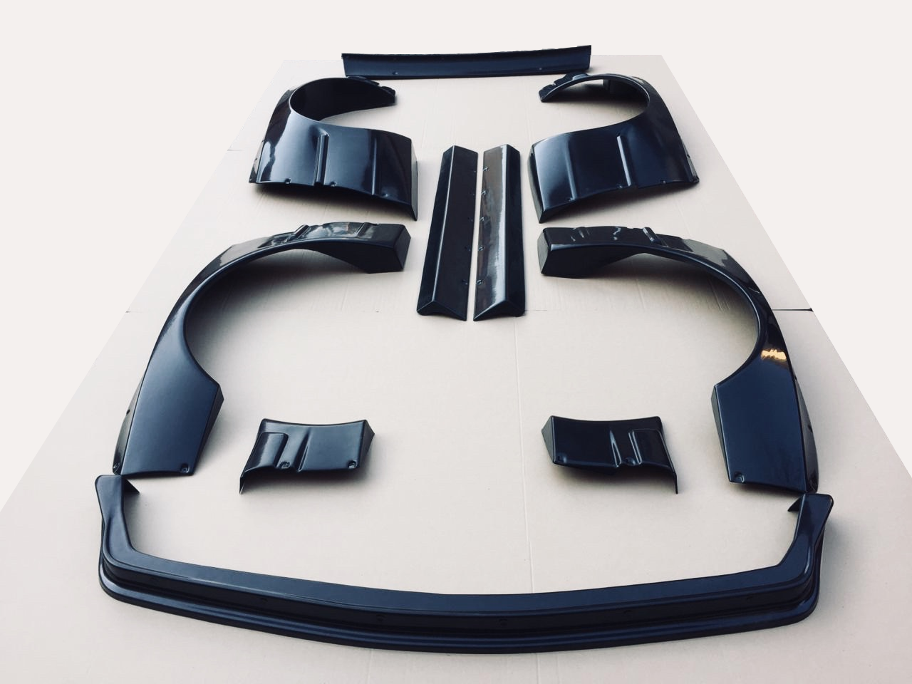 Wide body kit (Pandem) for BMW e30