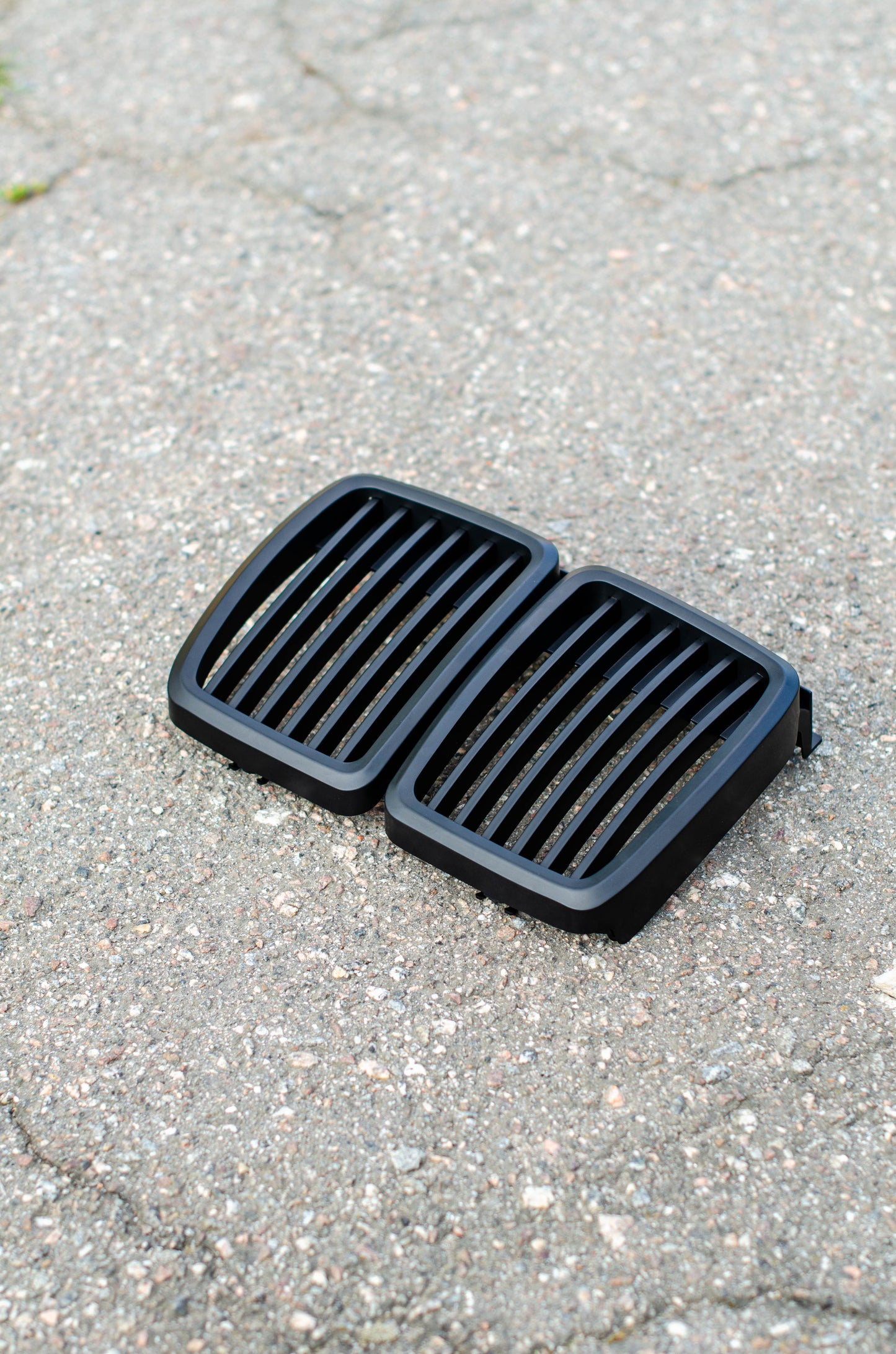 Shadowline Center Kidney Grill for E30