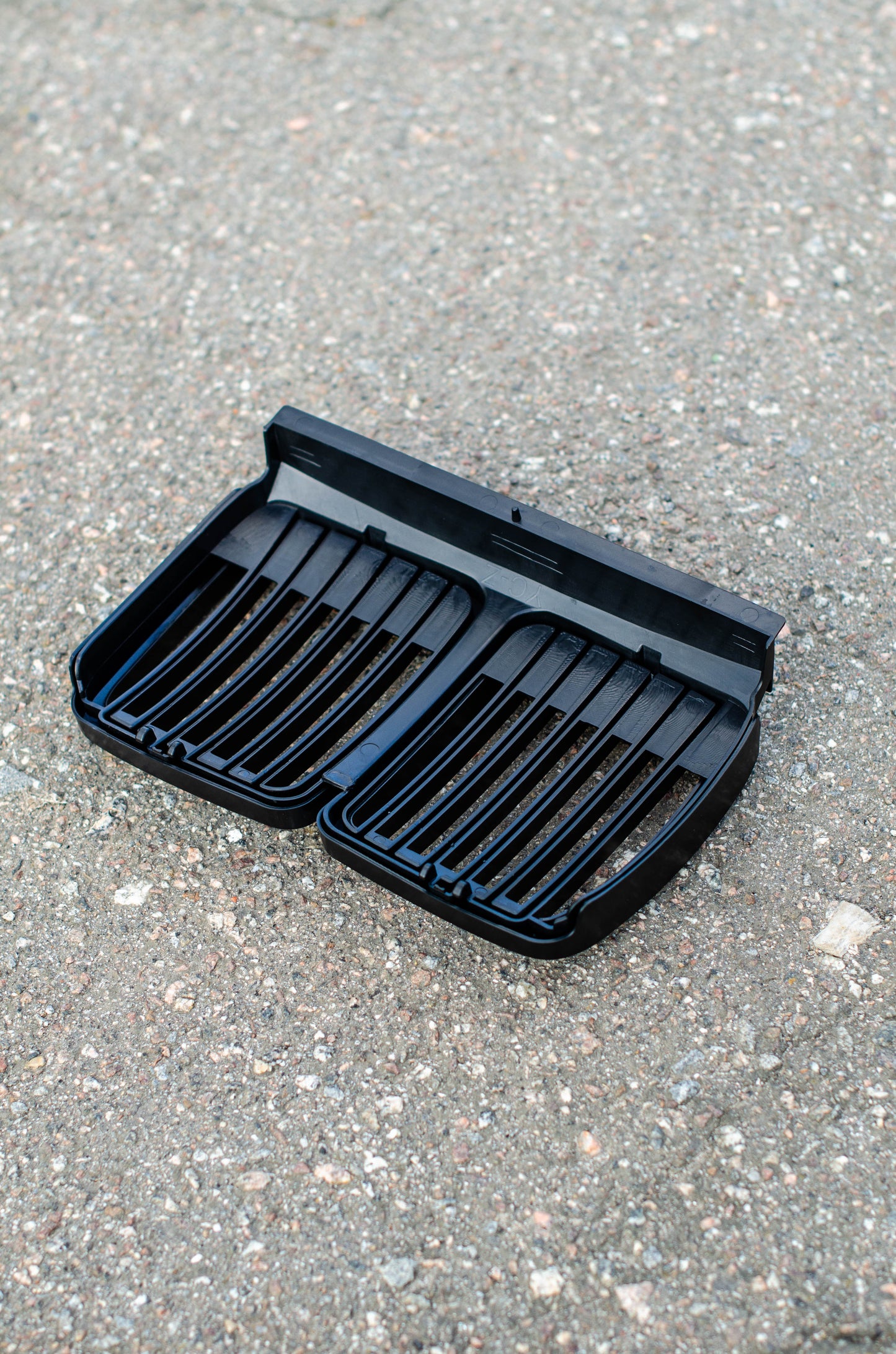 Shadowline Center Kidney Grill for E30