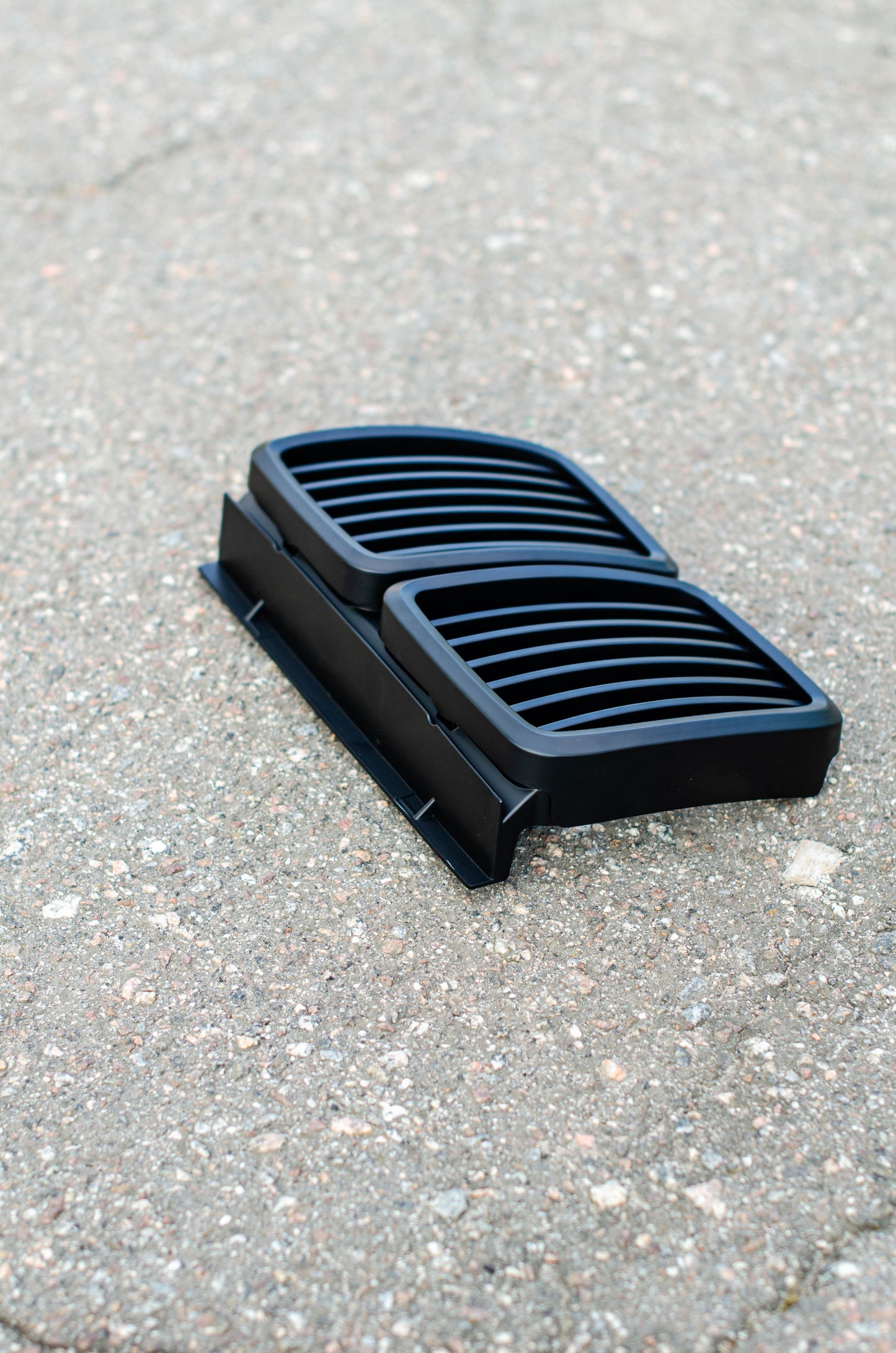 Shadowline Center Kidney Grill for E30