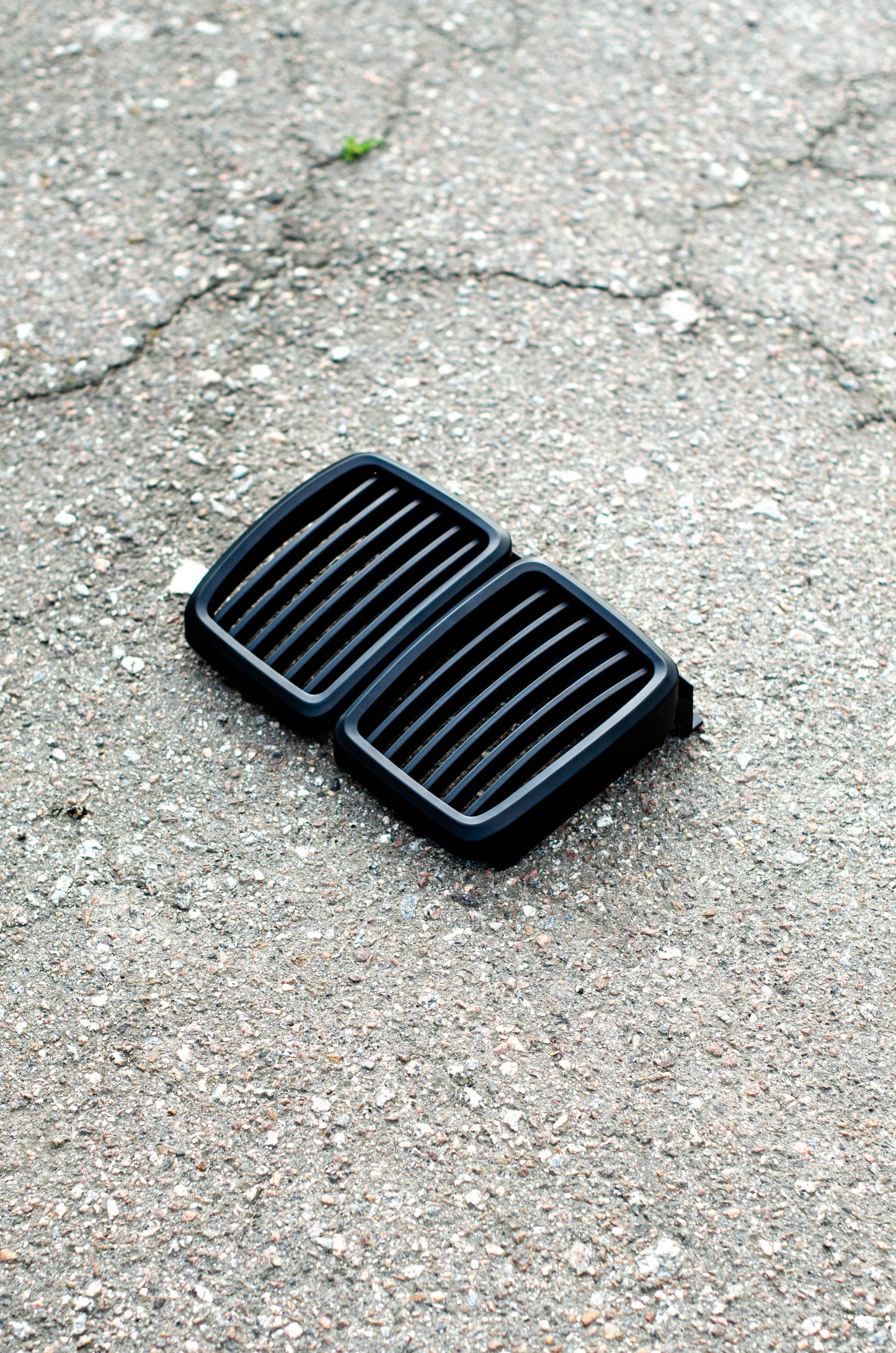 Shadowline Center Kidney Grill for E30