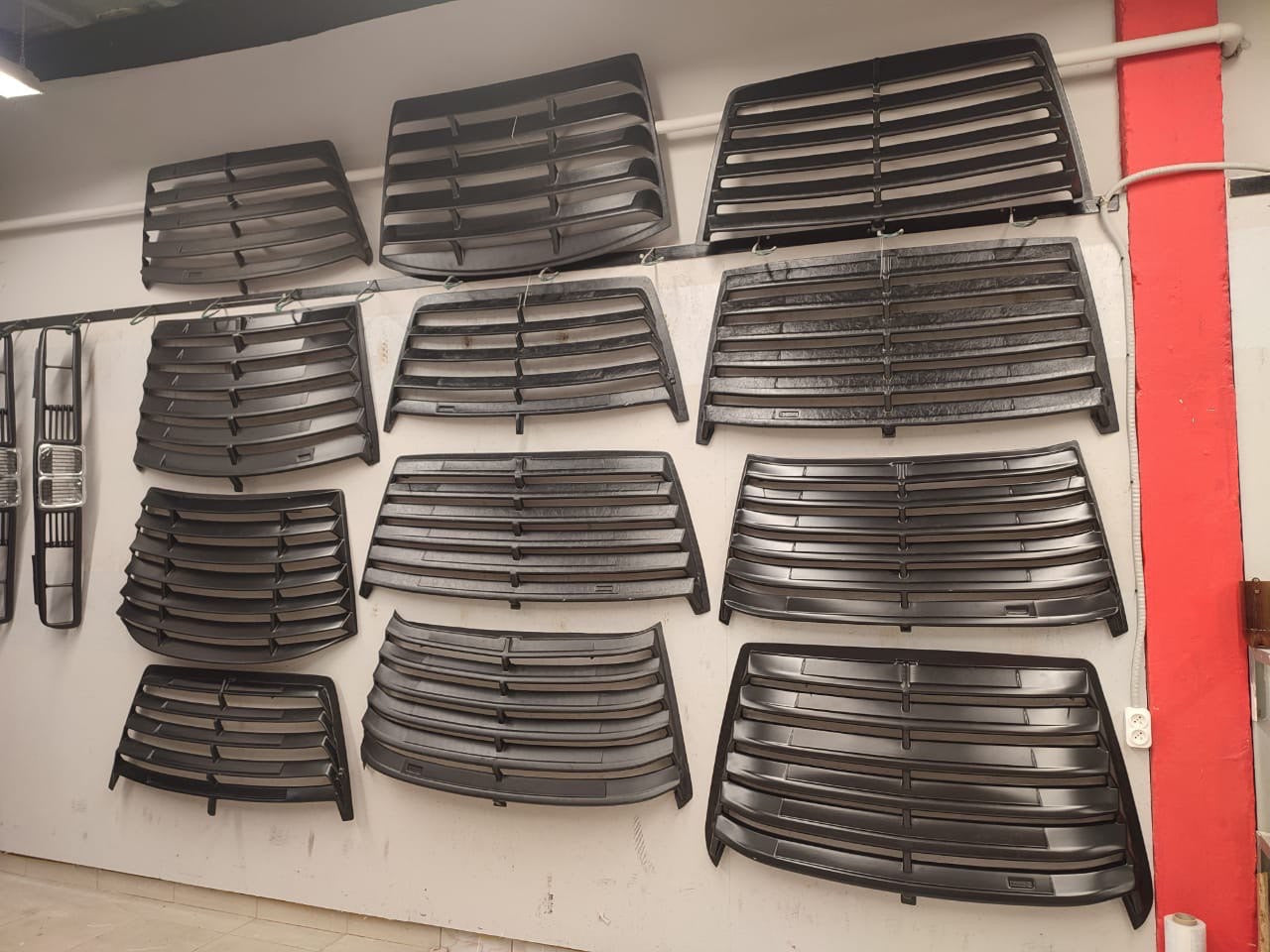 Rear Window Louver ABS plastic for BMW E28