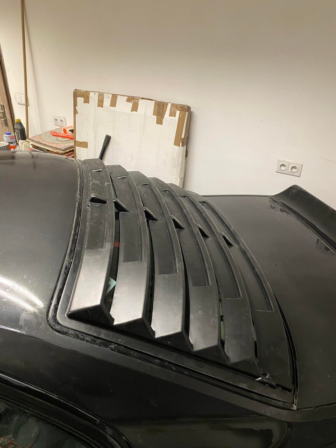 Rear Window Louver ABS plastic for BMW E34