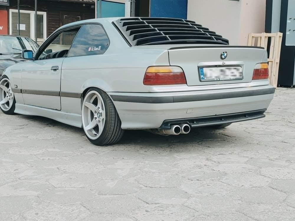 Louver grille for BMW e36