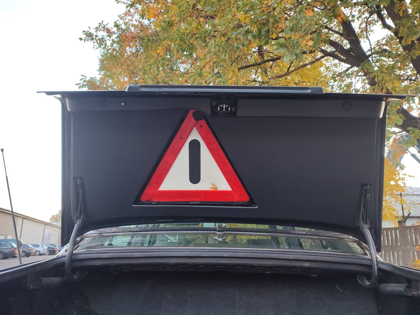 Trunk Trim Mercedes-Benz 190 W201