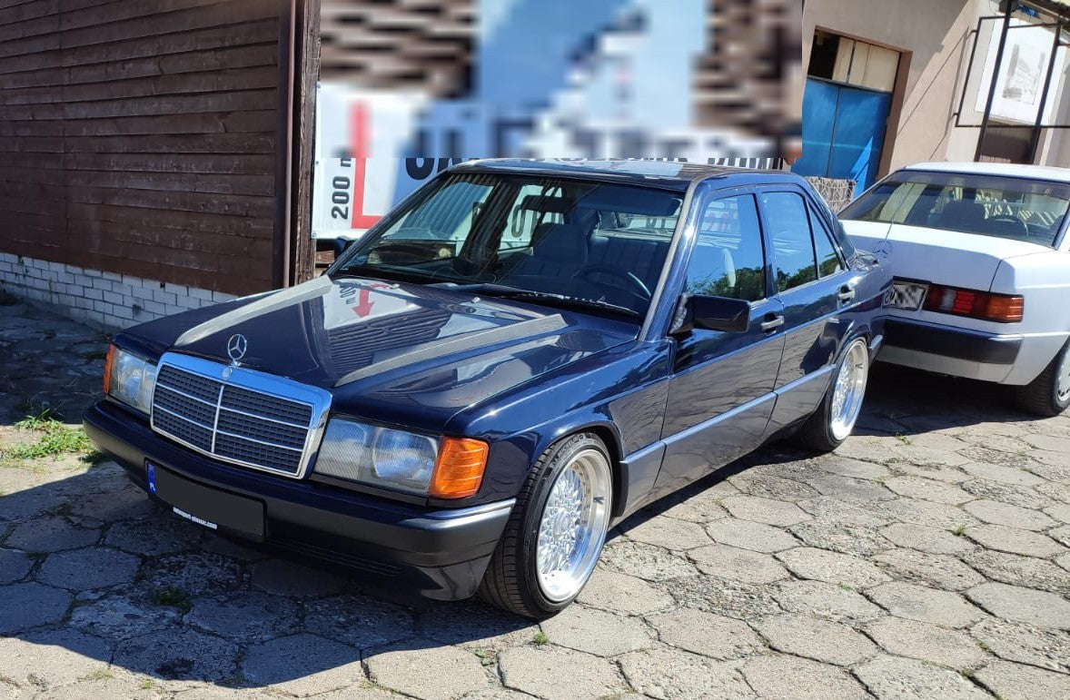 Windsplit set for Mercedes-Benz 190 W210