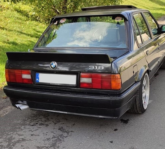 Спойлер Ducktail для BMW E30