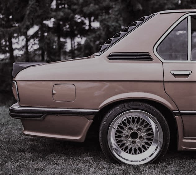 Жалюзі заднього вікна ABS пластик для BMW E12