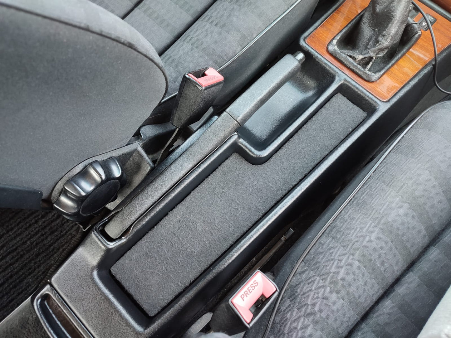 Cup Holder for Mercedes-Benz 190 W201