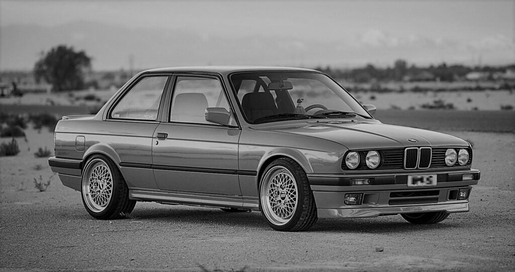 Передня губа BMW e30