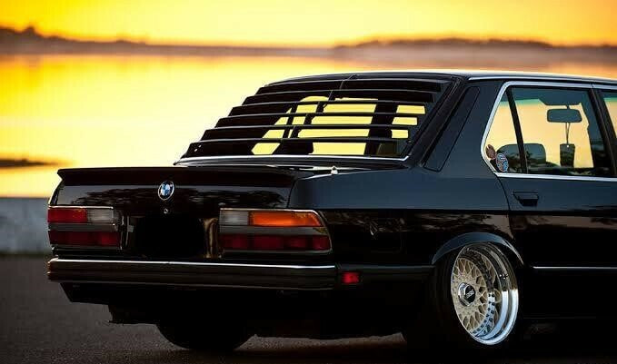 Жалюзі заднього скла BMW E28 ABS пластик