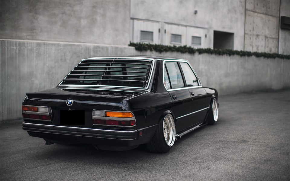 Жалюзі заднього скла BMW E28 ABS пластик