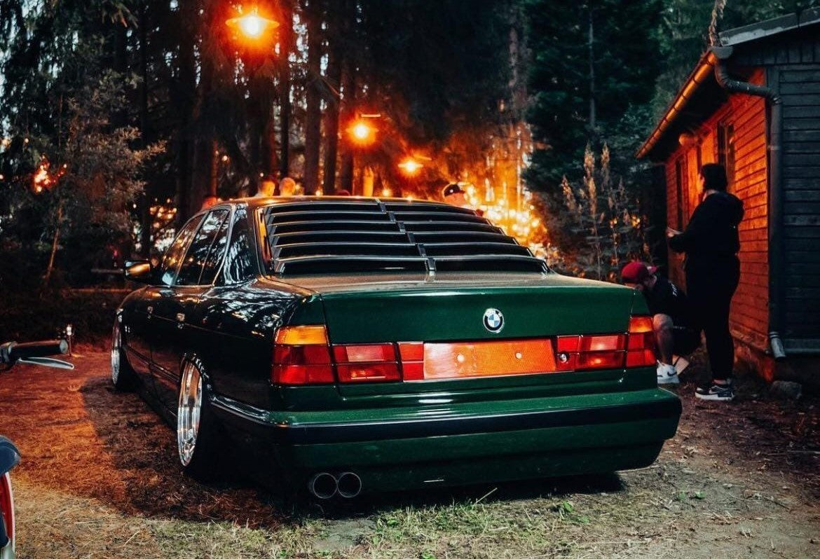 Жалюзі заднього вікна ABS пластик для BMW E34