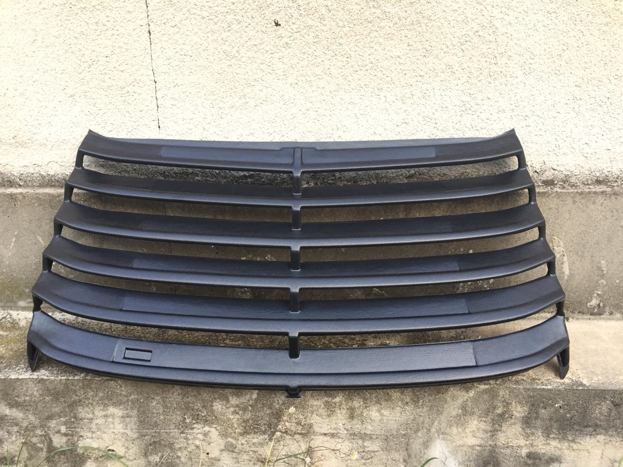 Rear Window Louvers Mercedes-Benz W124