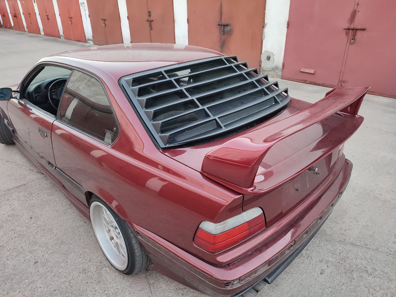 Louver grille for BMW e36