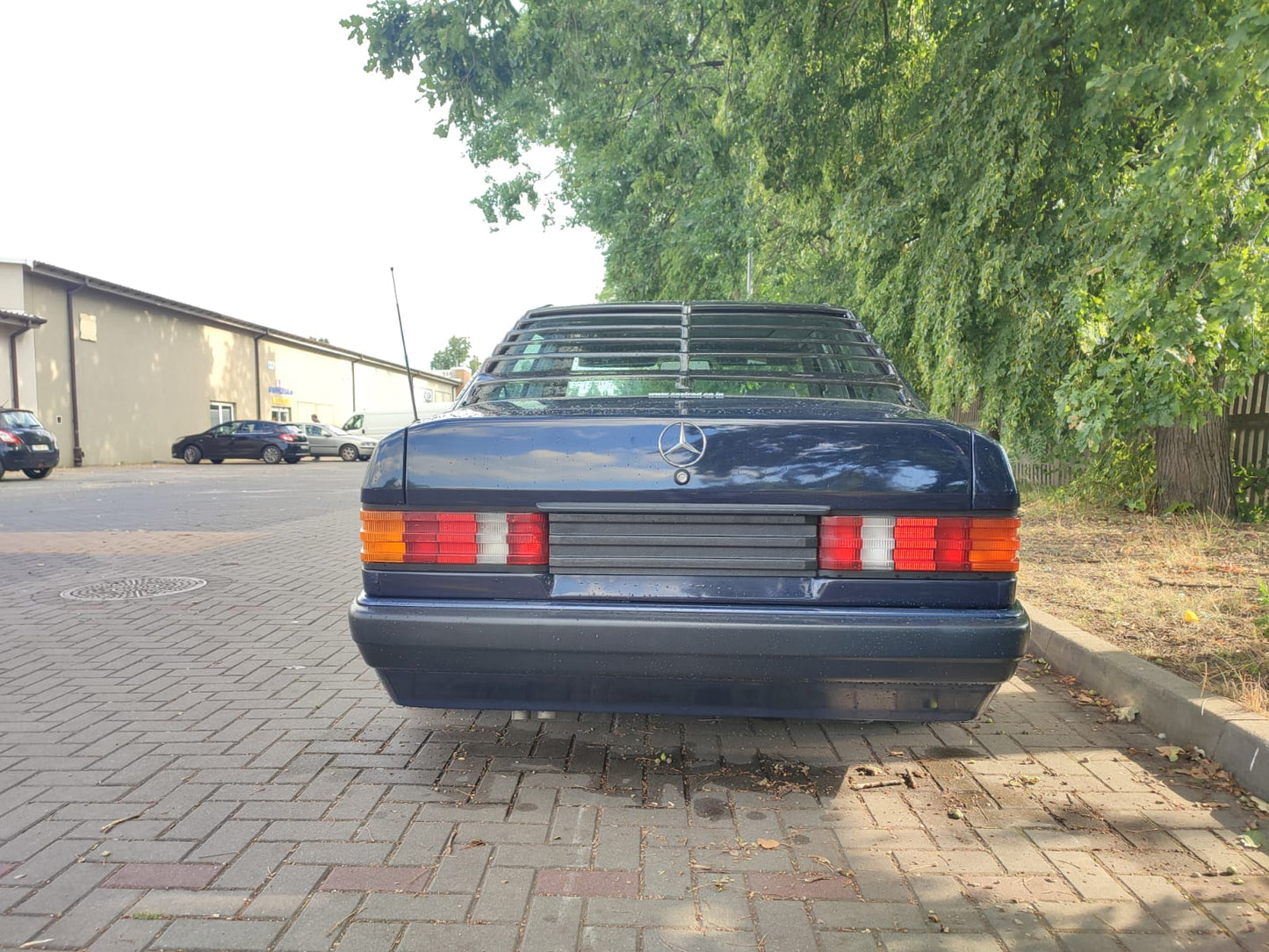 Blende Mercedes-Benz 190 W201
