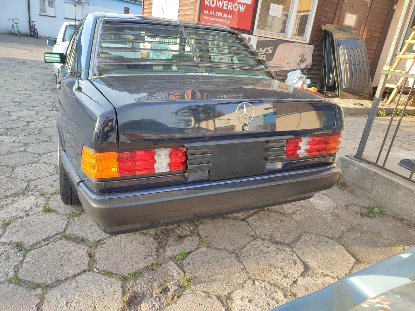 Blende Mercedes-Benz 190 W201