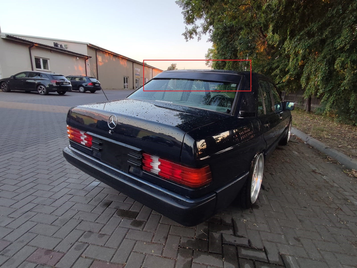 Rear window spoiler Mercedes-Benz 190 W201