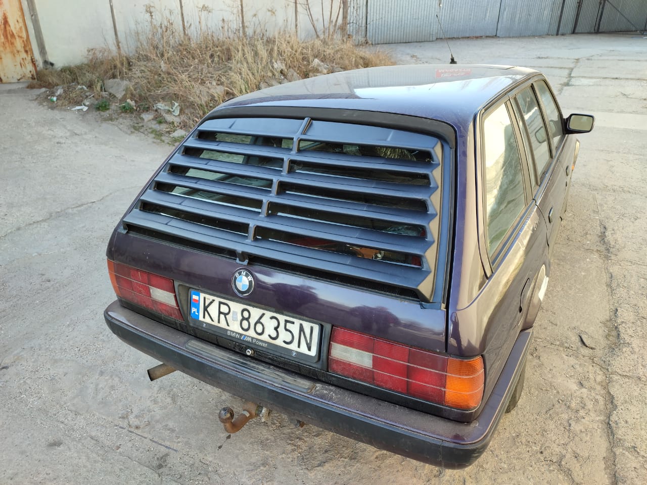 Жалюзі заднього скла BMW E30 ABS пластик