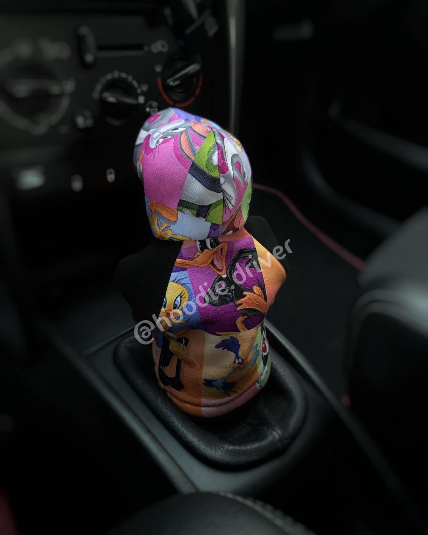 Hoodie "Looney Tunes" for Gear Shift Knob