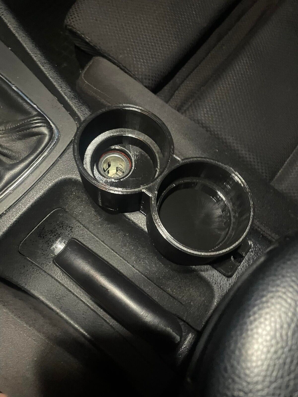 AUDI A4 B6-B7 Cup holders