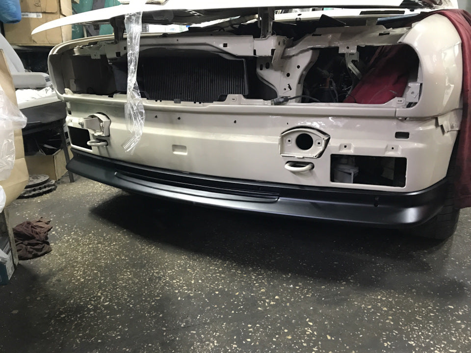 Передня губа Jimmy Hill для BMW e30